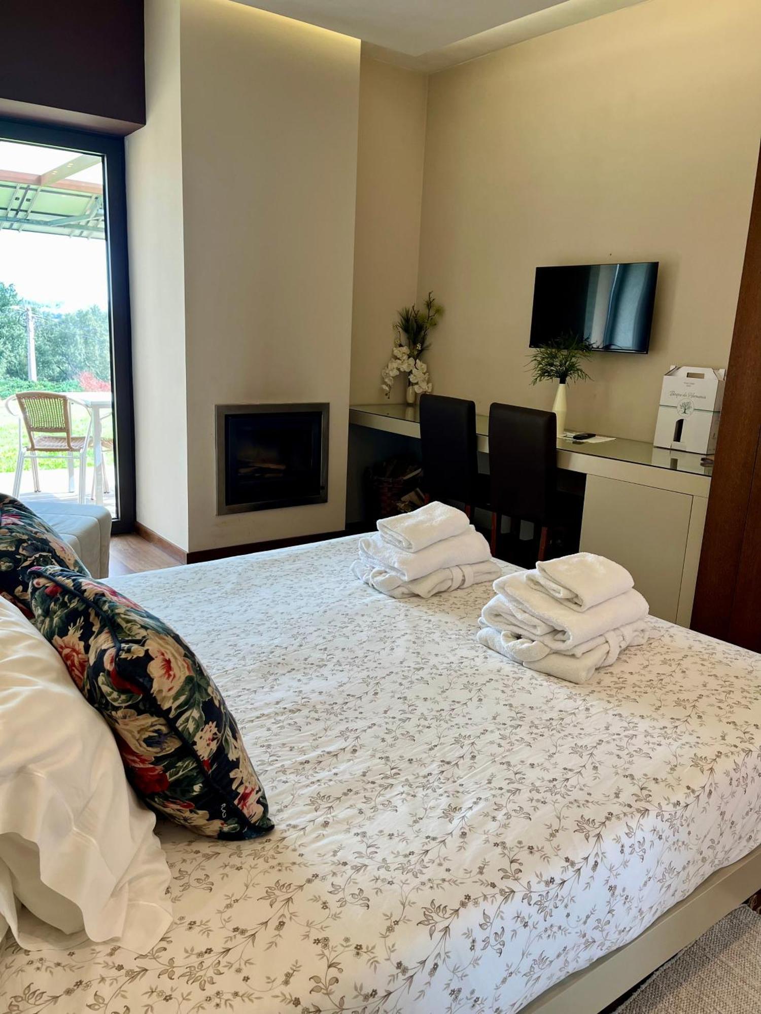 Bosque Da Harmonia Guest House Arco de Baulhe Ngoại thất bức ảnh