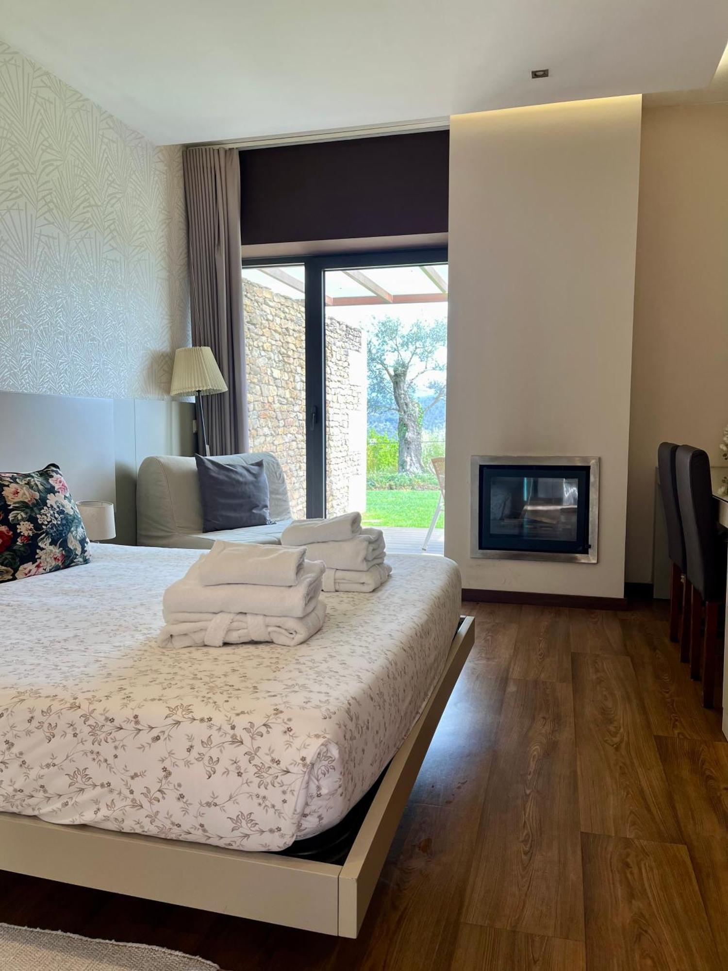 Bosque Da Harmonia Guest House Arco de Baulhe Ngoại thất bức ảnh